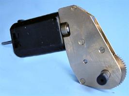 40:1 Ratio Spur Drive Gearbox (slow speed) and Mashima 1833 Motor. For standard 3/16" Gauge O axle.