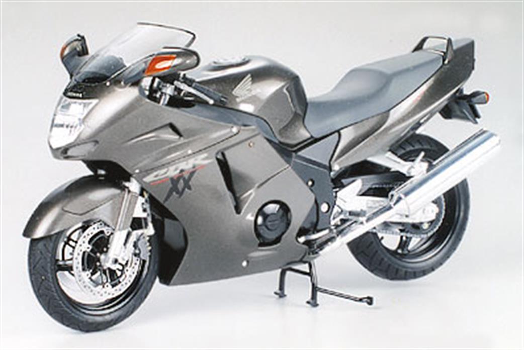 Tamiya 14070 Honda CBR 1100XX Plastic Motobike Kit 1/12