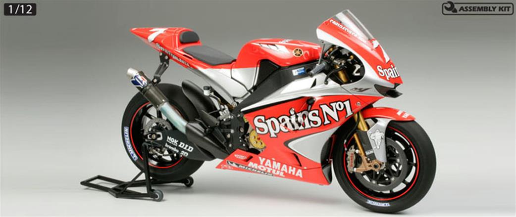 Tamiya 1/12 14100 Yamaha YZR M1 2004 No.7 or No.33 Plastic Motorbike Kit