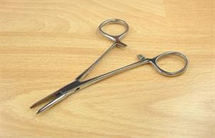 5 in straight stainless steel forceps