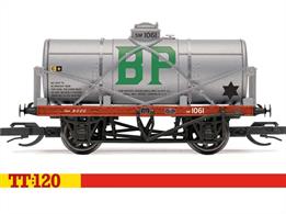 To replicate true freight operations on your layout, look no further than this BP/Shell silver-liveried 12T tank wagon with the running number SM1061.