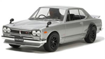 Tamiya 1/24 Nissan Skyline 2000 GT-R Car KitLength 183mm  Width 73mmThe kit builds into a pleasing representation of the original and comprehensive instructions are included.