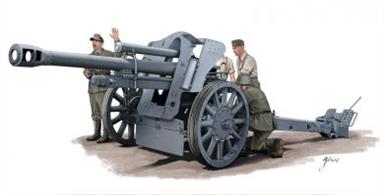 The LEFH 18 Howitzer comes with 2 GUNS IN EACH BOX AND 8 CREW IN EACH BOX 