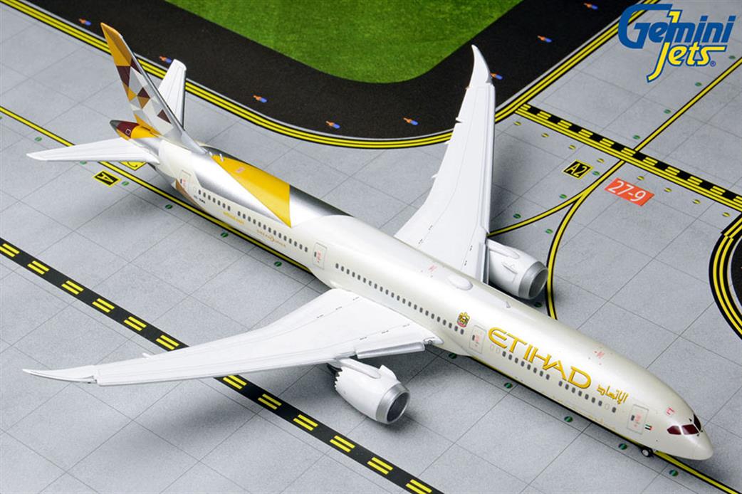 Gemini Jets 1/400 GJETD1846F ETIHAD B787-10 (Flaps Down) A6-BMA NEW