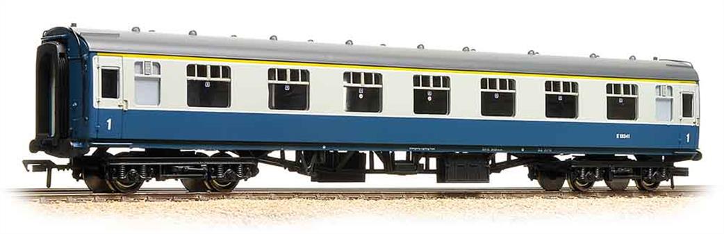 Bachmann OO 39-150D BR Mk1 First Class Side Corridor Coach Blue & Grey