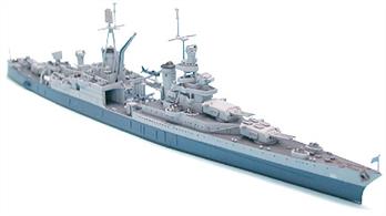 Tamiya 1/700 US Navy Cruiser CA-35 Indianapolis WW2 Waterline Series 31804Model Length 266mm.Glue and paints are required
