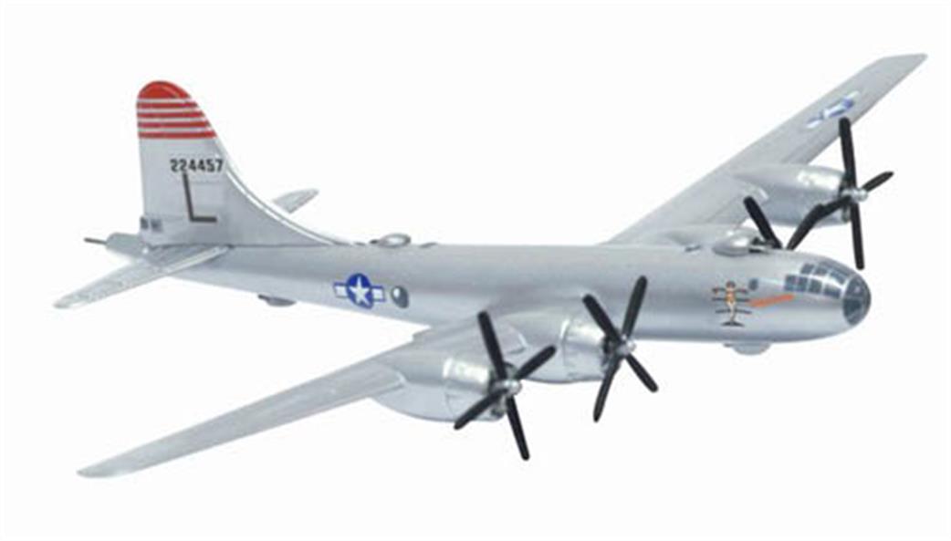 Dragon Wings 1/400 55756 Boeing B-29 Superfortress Battlin Beauty