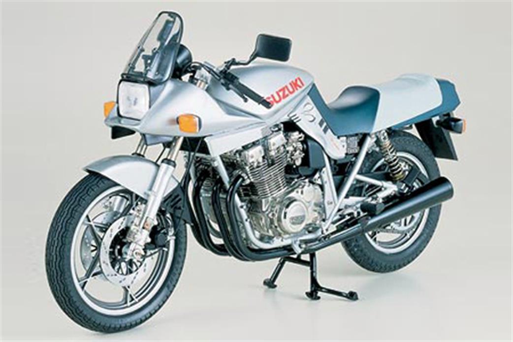 Tamiya 1/6 16025 Suzuki GSX110S Katana Motorbike Kit