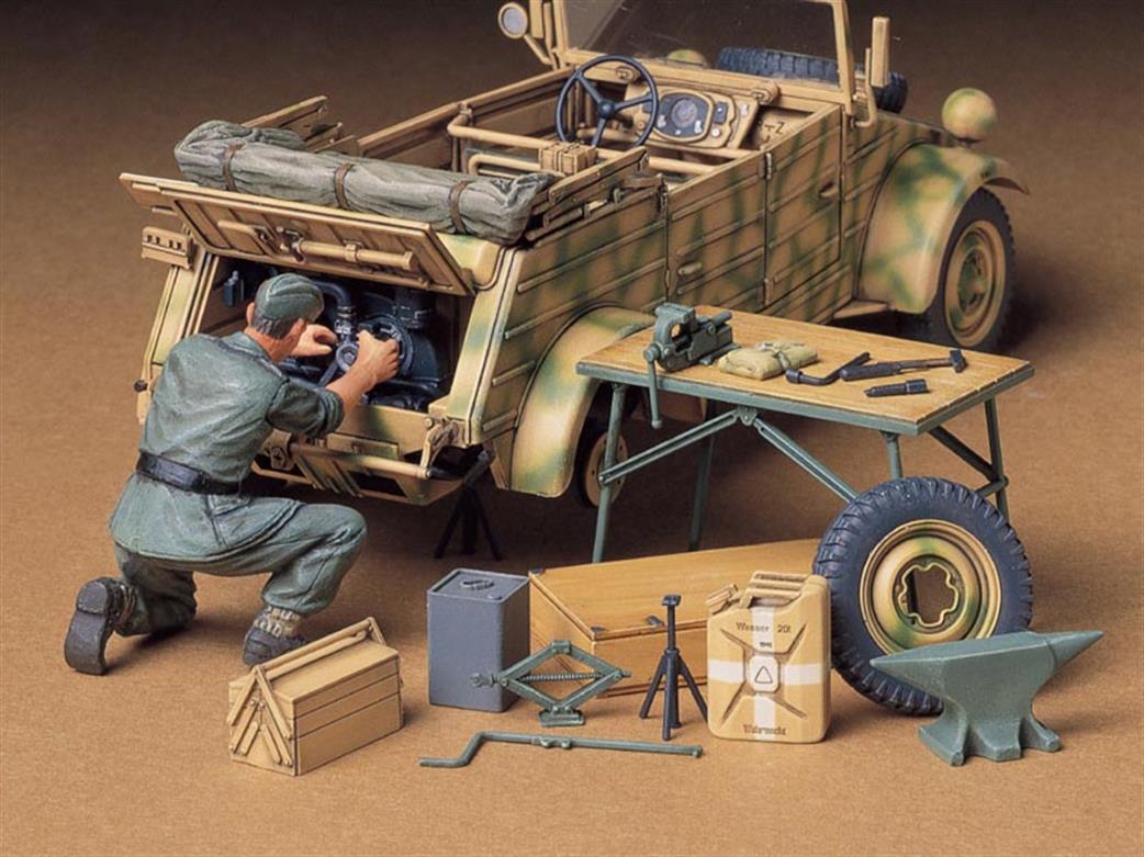 Tamiya 1/35 35220 Kubelwagen Engine Set Kit