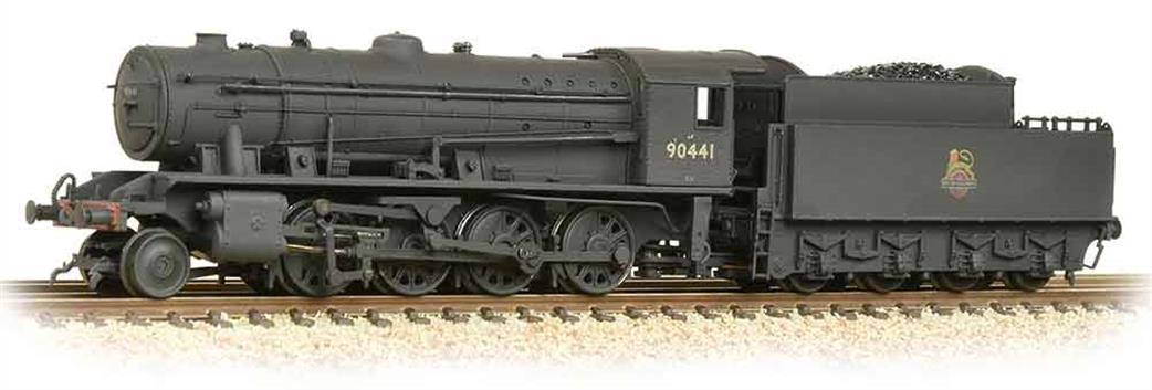 Graham Farish N 372-425A BR 90441 WD Austerity Class 2-8-0 BR Black Early Emblem Weathered
