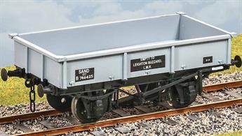 A fleet of specialist wagons for industrial and building sand were constructed in the early 1950s. They were designed for emptying by tipper or grab. Withdrawal started in the 1970s, some lasting in Civil Engineers service into the 1980s. Transfers for early and post-TOPS BR.  Additional parts to enable the vehicle to be modelled incorporating modifications made to the prototypes during their working life are included where appropriate.Supplied with metal wheels and 3 link couplings.