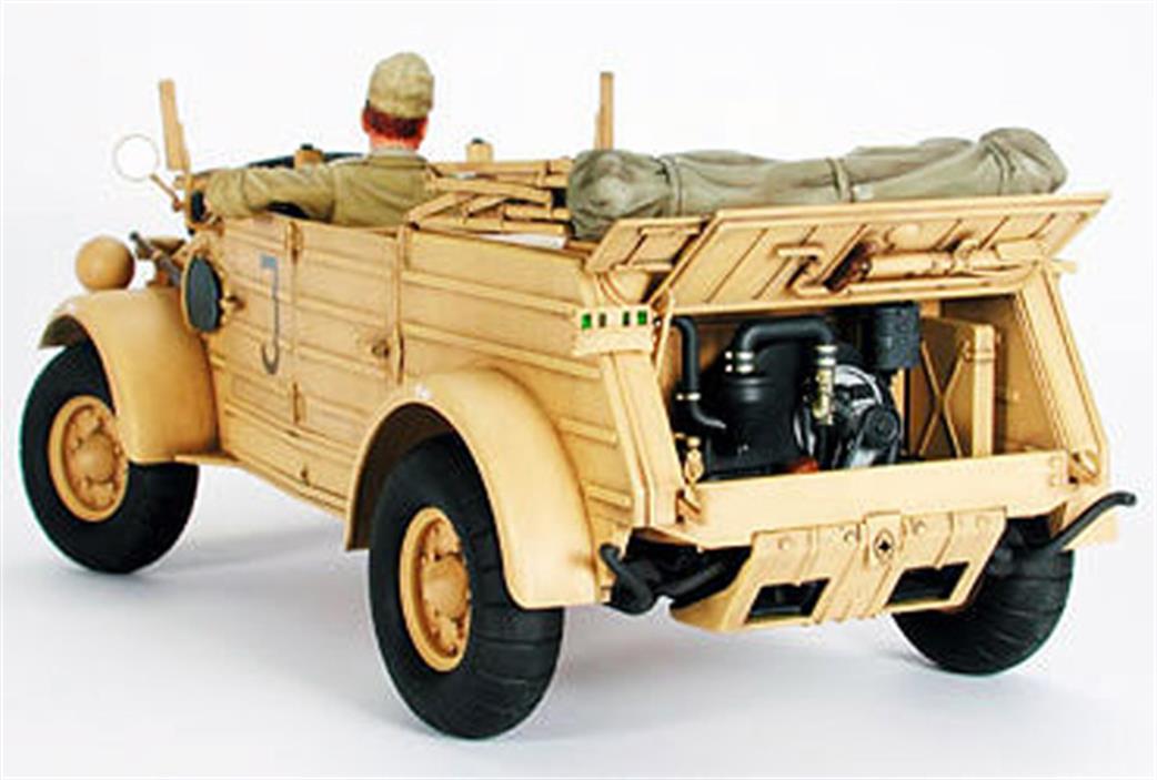 Tamiya 1/16 36202 German WW2 Kubelwagen 82 Africa Korp Kit