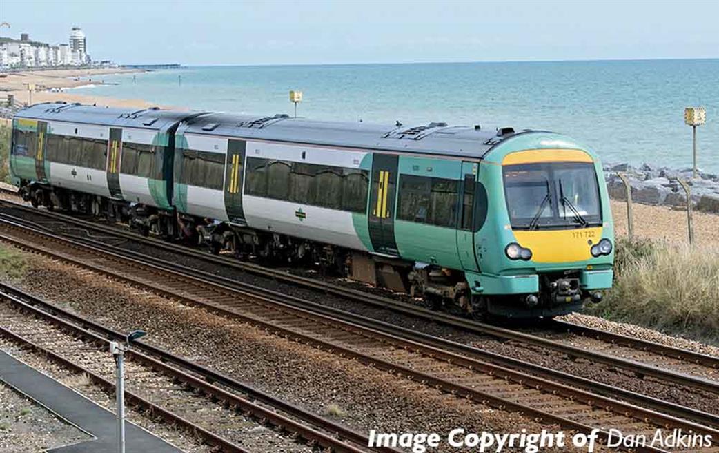 Bachmann OO 35-580 Southern 171722 Class 171 2 Car Turbostar Diesel Multiple Unit Southern Livery