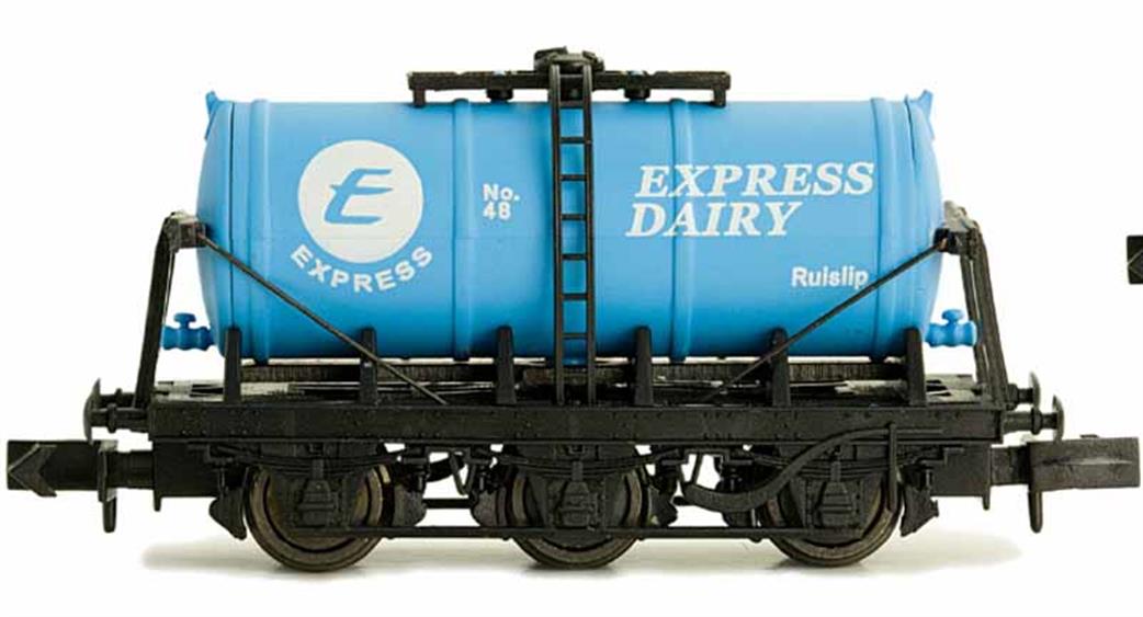 Dapol N 2F-031-022 Express Dairies 6-Wheel Milk Tank Wagon No.37 E Logo
