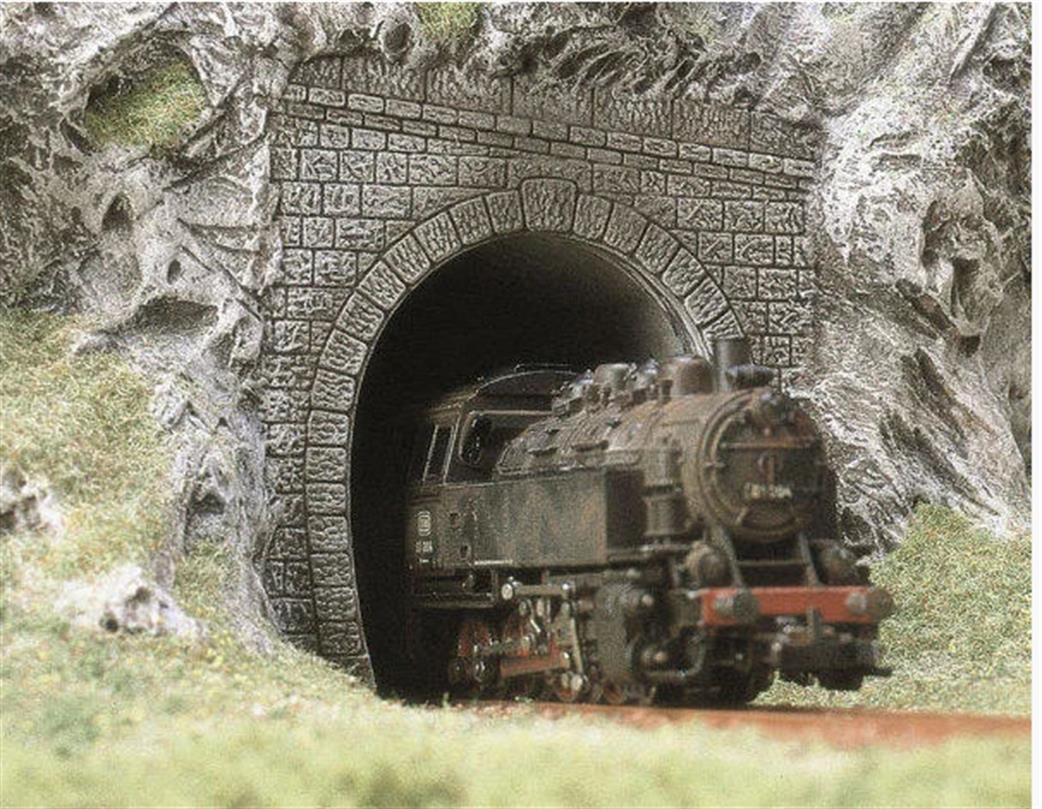 Busch OO 7025 2 Tunnel Portals Single