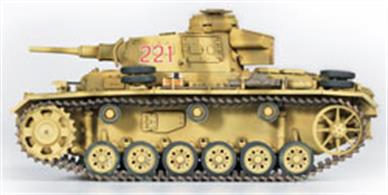 New tooling • Features 5cm KwK 38/L42 gun and MG34 machine gun, hatches can be built open or closed • Choice of 5 markings 1941/42 • 1:35 scale plastic model kit from Academy, can be built with or without paint, requires glue