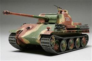 Tamiya 32520 1/48 Scale German Panther Ausf.G Tank -  WW2Length 190mm