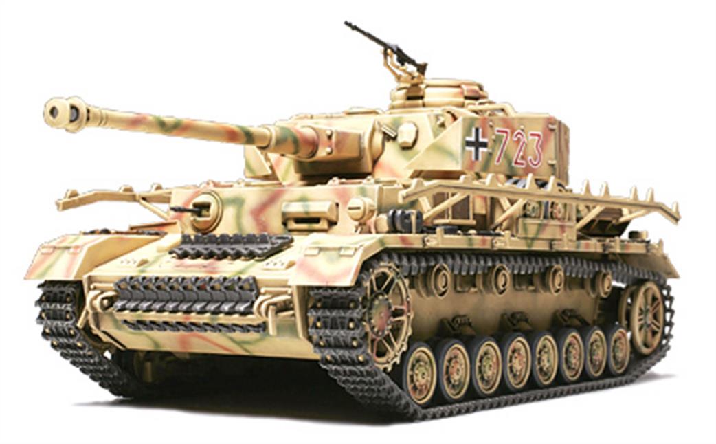 Tamiya 1/48 32518 German PanzerKampfwagon IV J Tank Kit