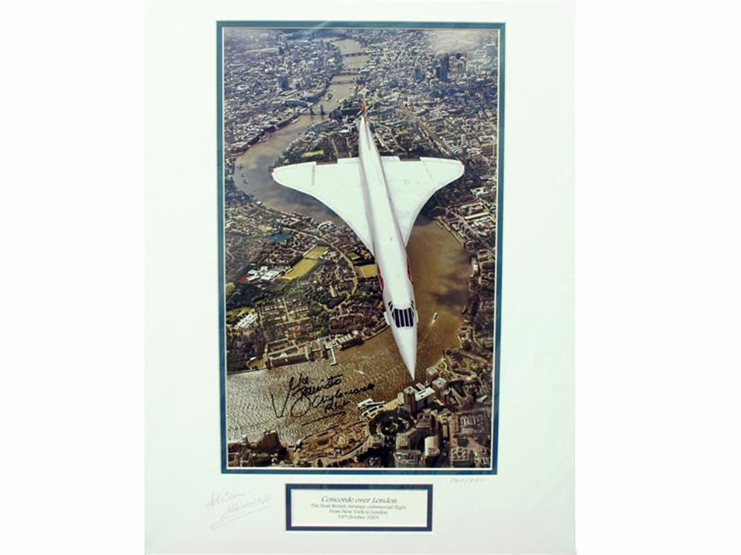 AM Photo  CM5301 Concorde Over London Signed Print Large