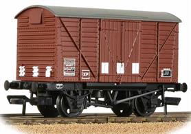 A nicely detailed model of the BR shock absorbing box van painted in the bauxite goods wagon livery with the later boxed lettering style.Shock absorbing wagons had a body which was free to move lengthwise on the chassis, under spring control. This helped to reduce the risk of damage to fragile loads due to shunting.