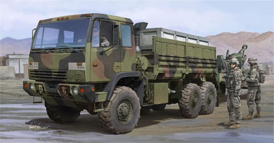 Trumpeter 01007 US Army Cargo Truck M1083 FMTV Standard Cargo Truck kit 1/35