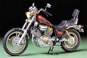 Tamiya 14044 1/12th Yamaha Virago VX1000 Motorbike KitThe XV1000 Virago is Yamaha's latest, large bore, American styled motorcycle and sure to become popular. The Tamiya 14044 1/12th plastic motorcycle kit assembles into a nicely detailed and pleasing model.