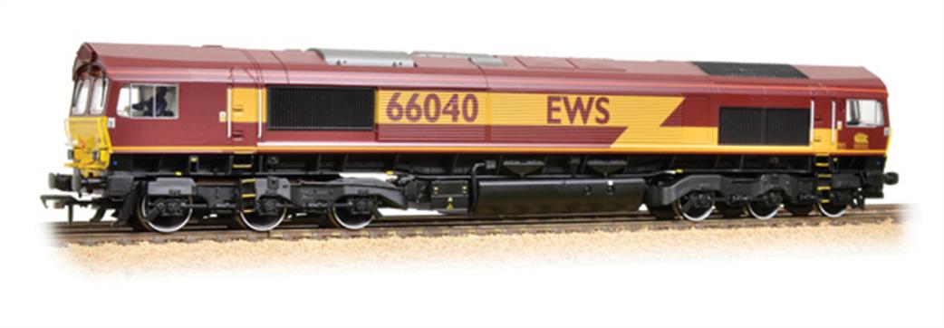 Bachmann OO 32-733DS EWS 66040 Class 66 Co-Co Diesel Locomotive EWS Maroon & Gold with DCC & Sound
