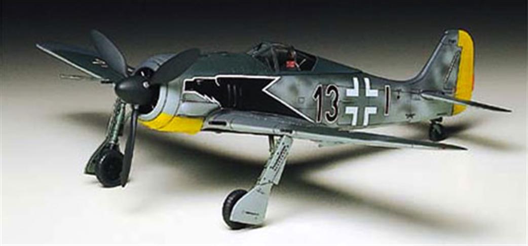 Tamiya 1/72 60766 Focke Wulf 190A3 German WW2 Fighter Kit