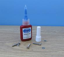 470-05High Quality Retainer suitable for all small screws, nuts etc. 10ml. 