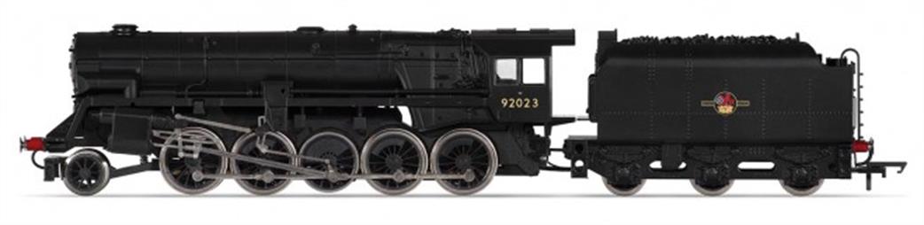 Hornby OO R3274 Railroad BR 92023 Class 9F 2-10-0 with Franco Crosti Boiler Black Late Crest Railroad Range