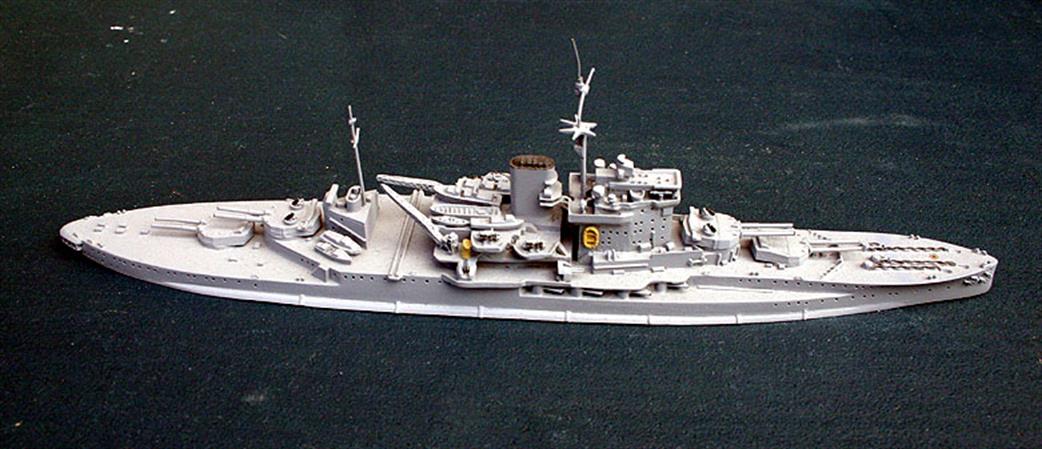 Skytrex 1/700 MD20P HMS Warspite Waterline Die-cast Model
