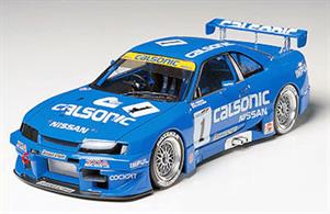 Tamiya 24184 1/24 Calsonic Skyline GTR Plastic Car Kit.The Caslsonic Skyline GT-T was developed from Nissan's Skyline to participate in Japanese GT Car Championships.