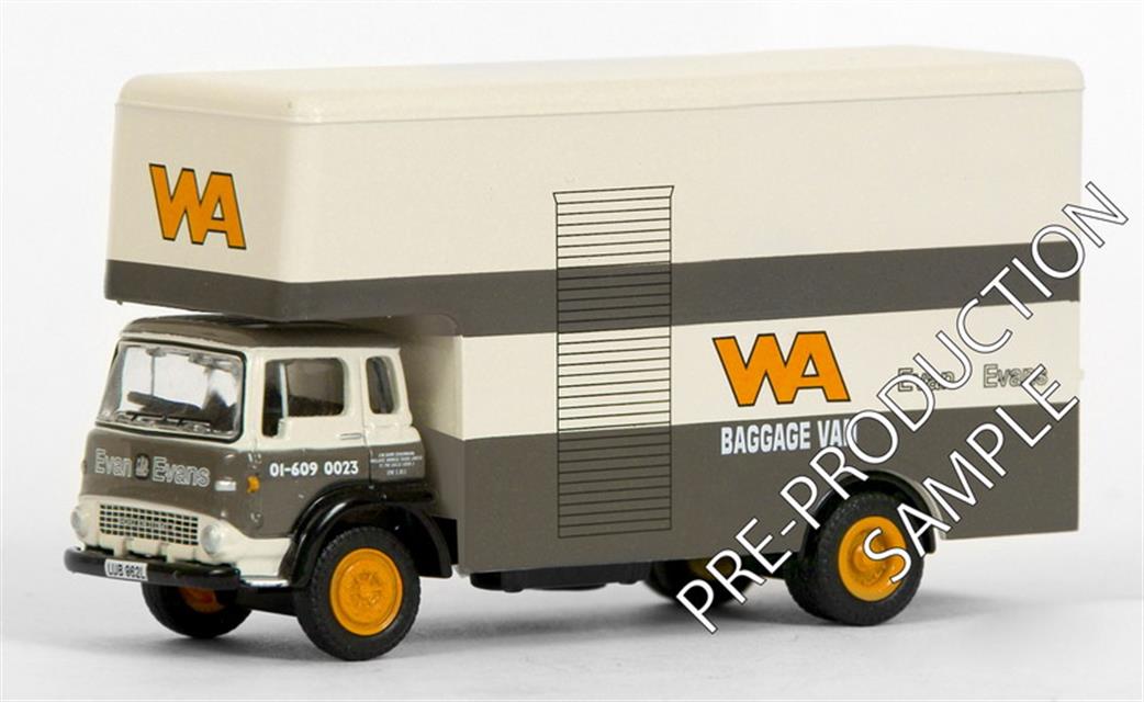 EFE 1/76 23606 Wallace Arnold Baggage Van Bedford TK