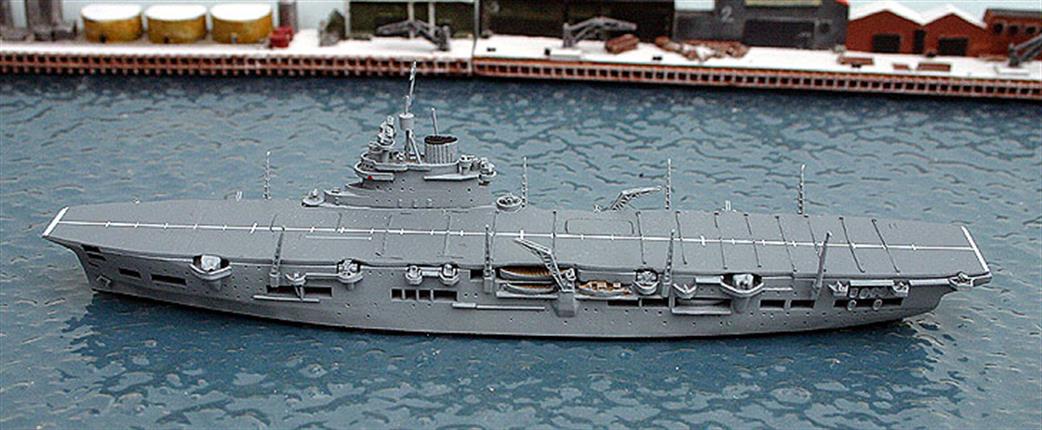 Navis Neptun 1/1250 1113 HMS Unicorn, a Light Fleet Carrier & Aircraft Maintenance Ship (1943)