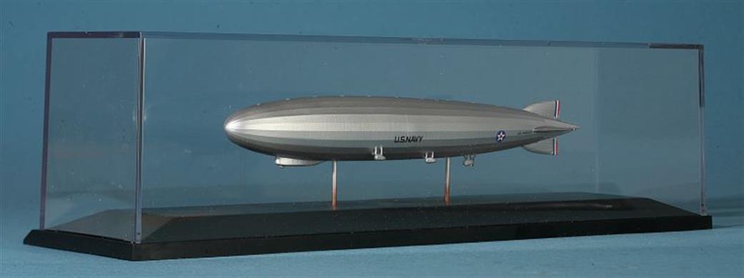 Navis Neptun 1/1250 L12V Los Angeles, an American Airship built by Zeppelin (1924)