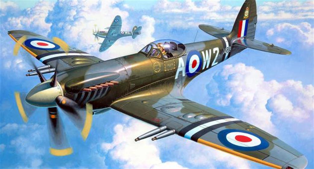 Revell 1/32 04704 Spitfire Mk 22/24 WW2 Fighter Kit