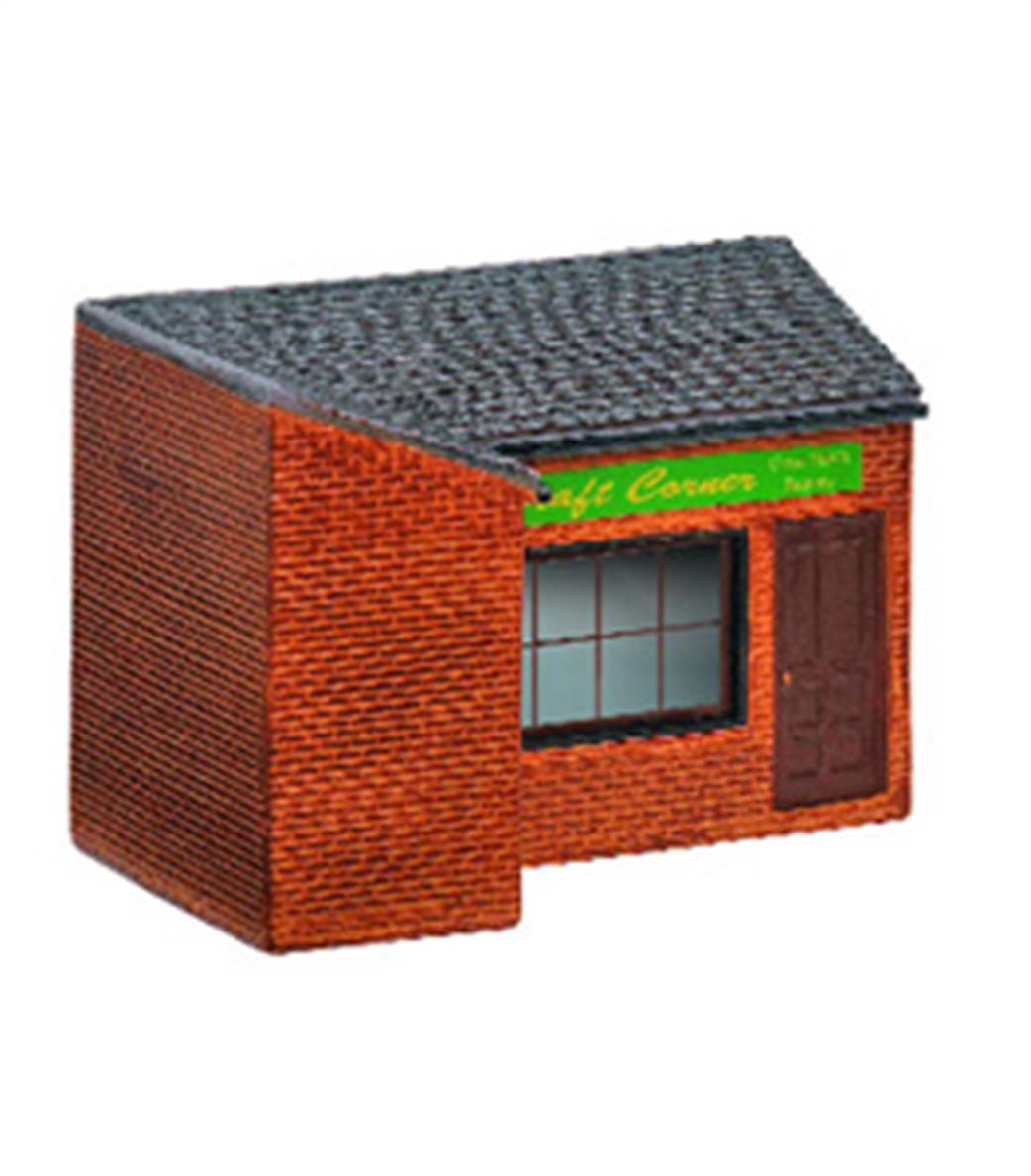 Hornby N N8692 Craft Corner Courtyard Building from Lyddle End