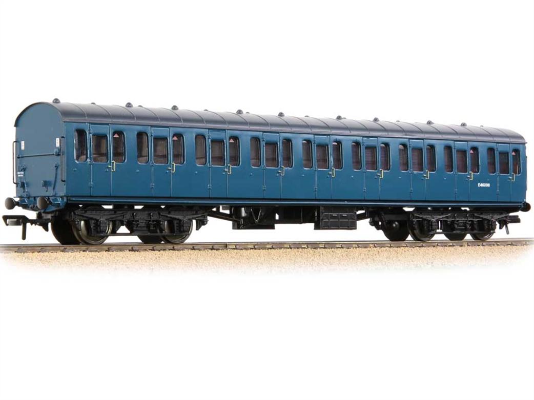 Bachmann 34-607B BR Mk1 57ft Suburban Second Class Coach Rail Blue OO