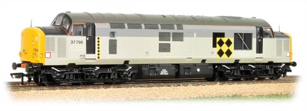 Bachmann OO 32-391DS BR 37796 Class 37/7 Co-Co Diesel Locomotive Railfreight Coal Sector DCC Sound