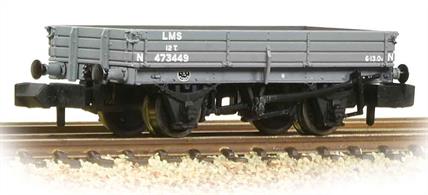 A superb new model from Graham Farish depicting the common low-sided LMS open wagon. The low sides could be dropped completely on these wagons, allowing a wide variety of loads to be carried including road vehicles, containers and crated loads.This model is painted in the LMS goods grey livery.