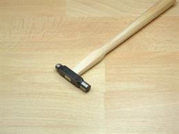 730-10 Ballpein Hammer.Weight: 1oz. Length: 195mm. A&nbsp;2oz ballrein hammer 73011 is also available.