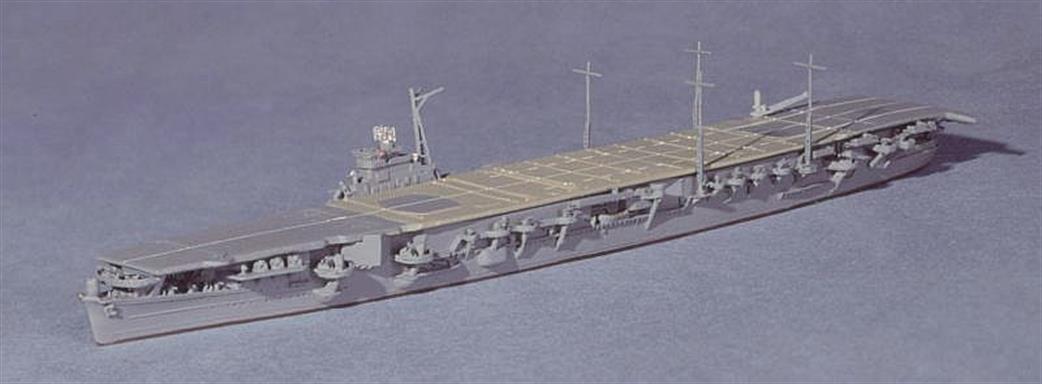 Navis Neptun 1/1250 1211 IJN Unryu, the last type of Aircraft Carrier built by Japan in WW2