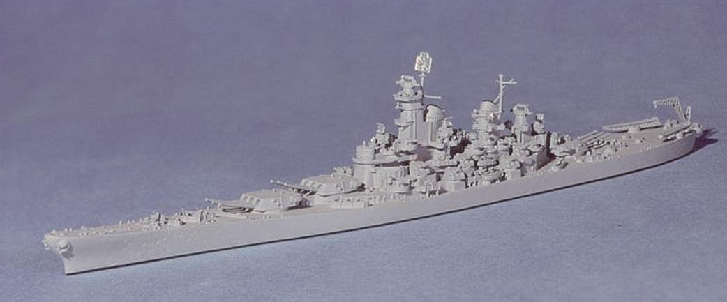 Navis Neptun 1/1250 1300 USS Iowa, the American 33kt Battleship, 1943