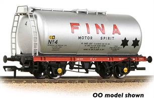 Model of the 4-wheel 46tonne glw oil tank wagons first introduced in the 1960s.Model finished in Fina Motor Spirit livery.