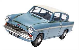 Corgi  CC99725 is a 1/43rd scale diecast model of Mr Wesley's Enchanted Ford Anglia  from the Film -  Harry Potter and the Chamber of Secrets 