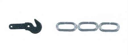 Pack of 8 coupling hooks and 24 coupling links, sufficient to assemble 3-link couplings for 4 wagons.