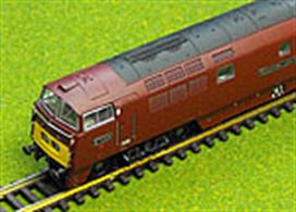 Detailed N gauge model D1034 Western Dragoon painted in the popular maroon livery with small yellow warning panels. This livery was carried by the majority of the class before full yellow ends were mandated.