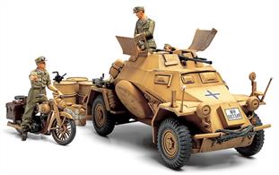 Tamiya 35286 1/35 Scale German SdKfz222 Armoured Car Kit North African CampaignLength 134mm